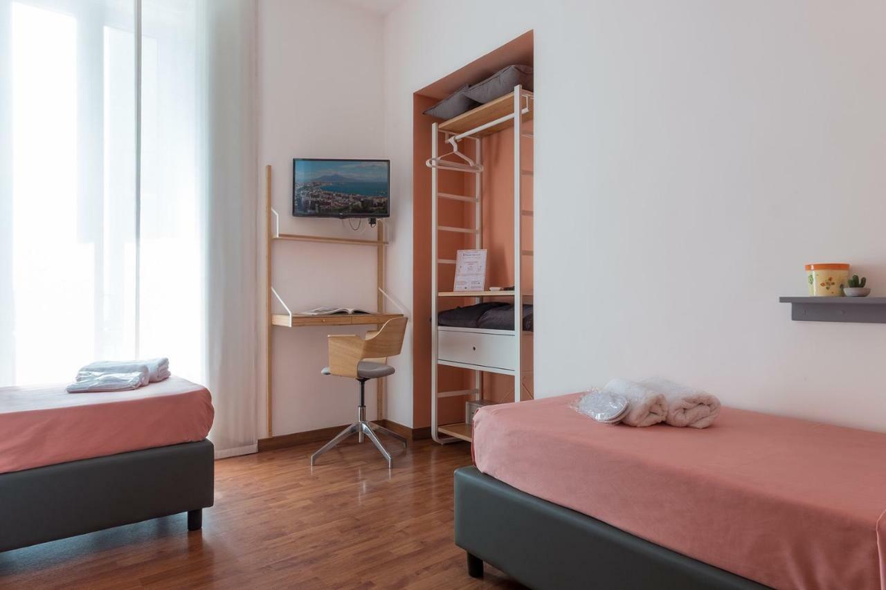 נאפולי B&B Monserrato מראה חיצוני תמונה