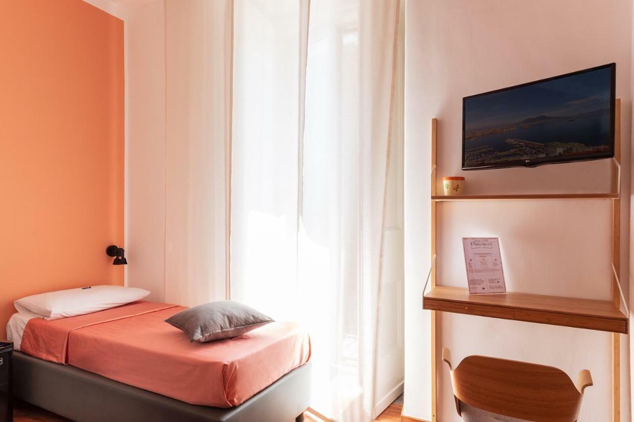 נאפולי B&B Monserrato מראה חיצוני תמונה